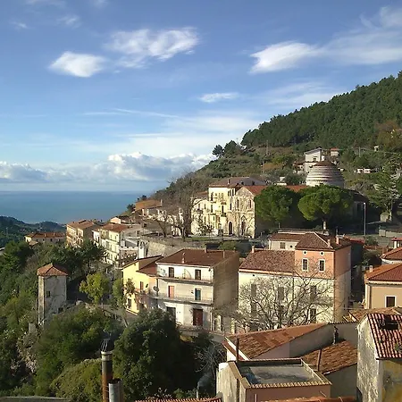 Il Giardino Di Julia B&B Tortora
