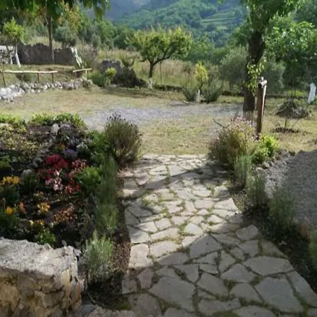 Frühstückspension Il Giardino Di Julia Tortora