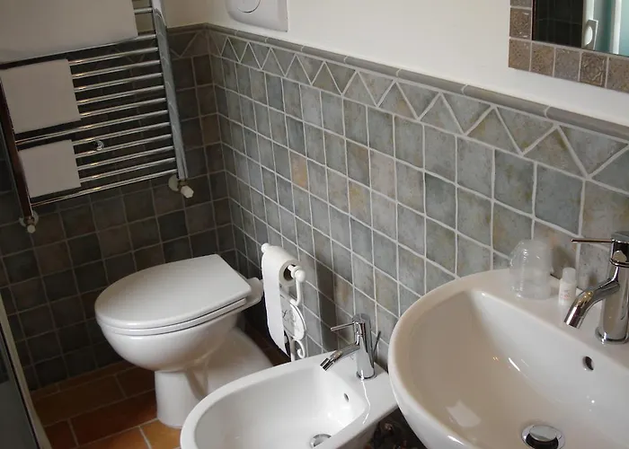 Il Giardino Di Julia 住宿加早餐酒店 托尔托拉